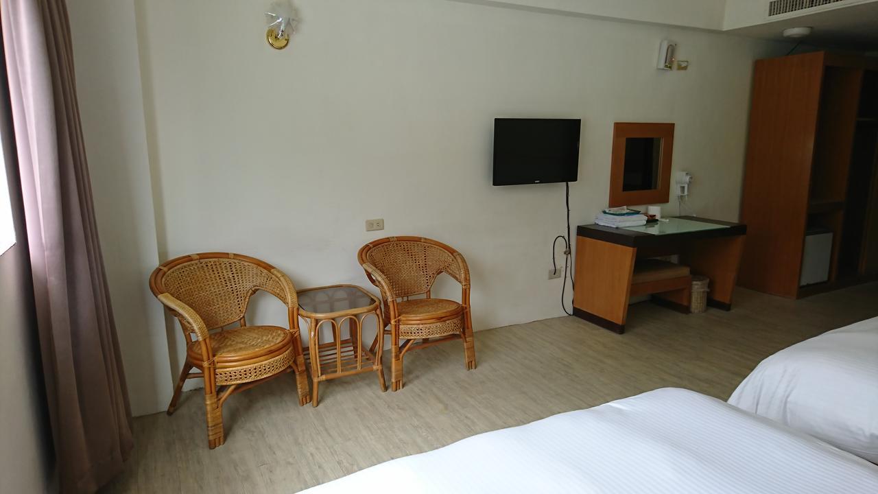 Angela Hotel Taitung ภายนอก รูปภาพ