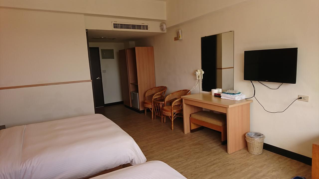 Angela Hotel Taitung ภายนอก รูปภาพ